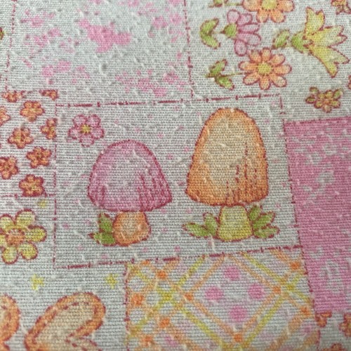 Vtg MCM 70s Pink Patchwork Mushroom Baby Blanket 46”x35” - Picture 4 of 12