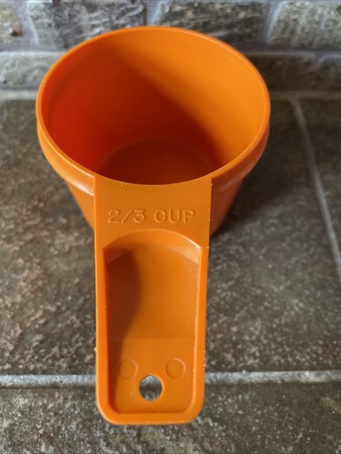 Vintage Orange Tupperware 2/3 Cup Replace Your Missing Measuring Cup - Picture 3 of 6