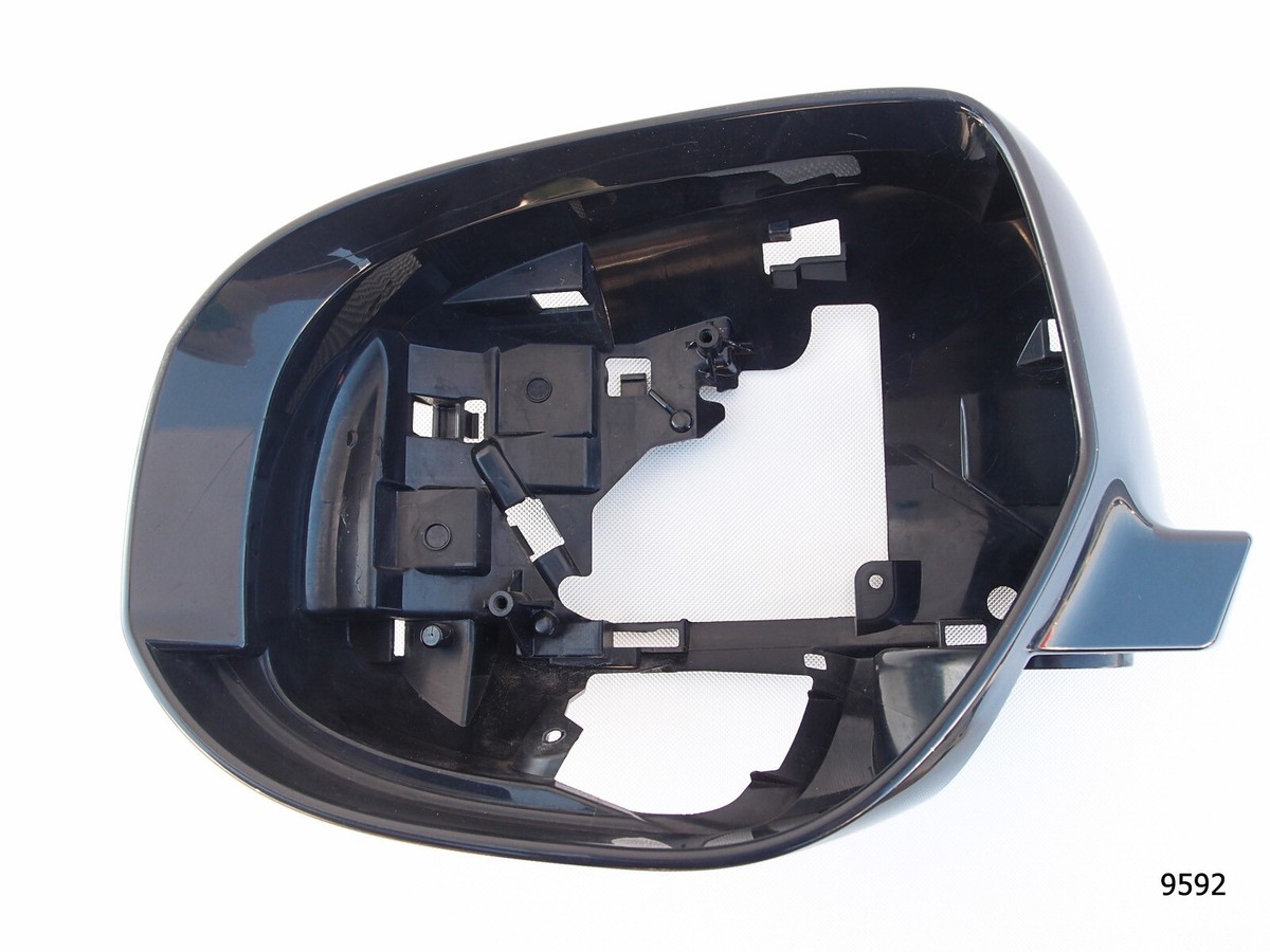 Mitsuhiro Sei① OEM MITSUBISHI Outlander III LEFT EXTERIOR MIRROR SUPPOTING RING