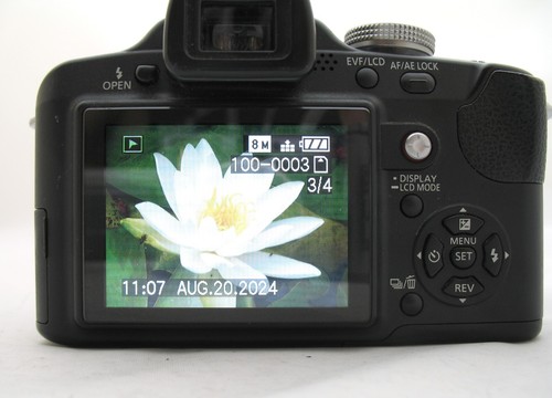 Panasonic Lumix DMC-FZ18 8.3MP Digital Bridge Camera Leica 18x Zoom Lens Black - Picture 3 of 10