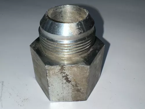 EATON STRAIGHT ADAPTER FITTING STEEL 1-5/8" 37° JIC X 1-5/8" FEMALE SAE