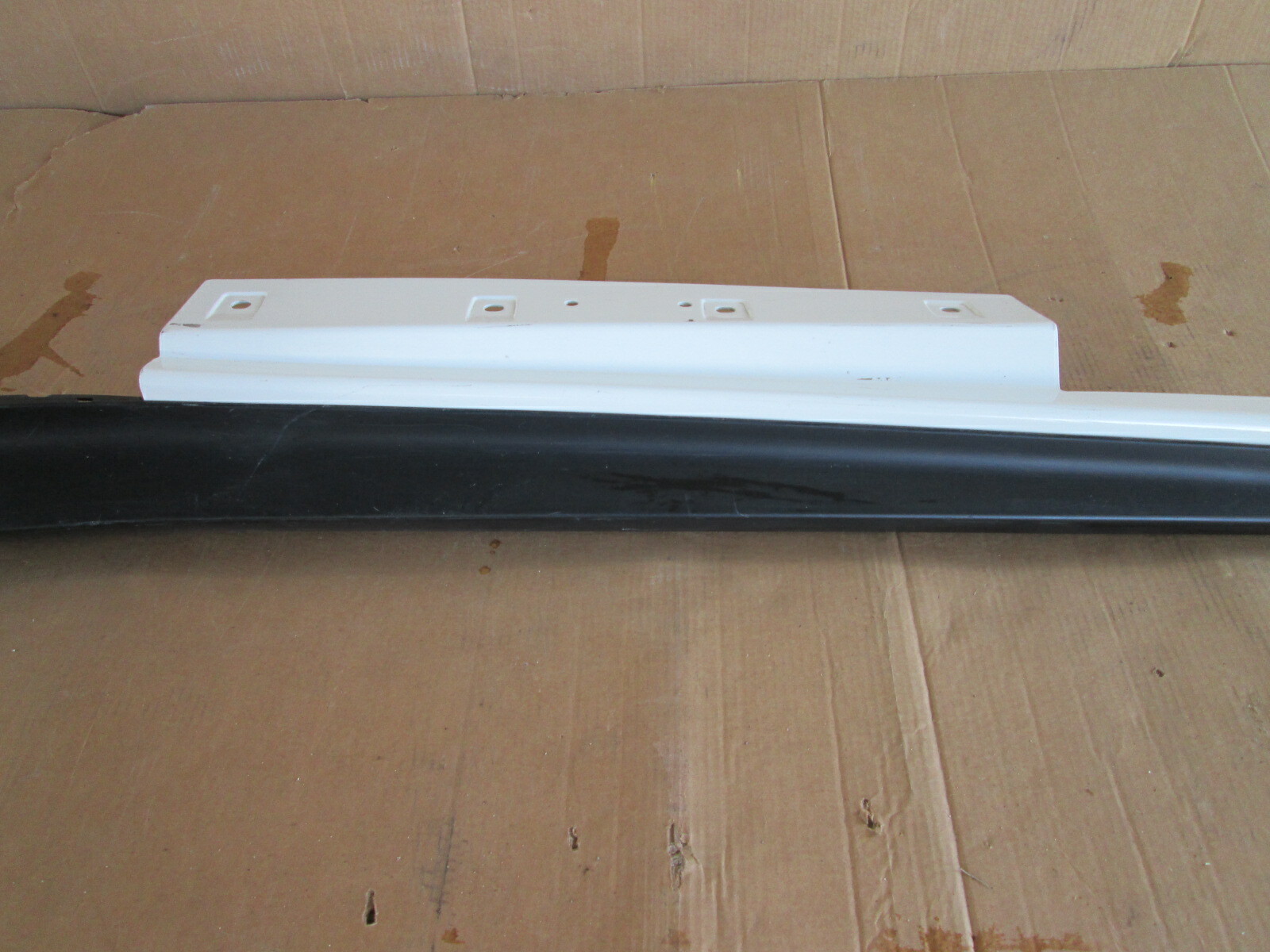 Ferrari F12 Berlinetta RH Rocker Panel / Side Skirt # 84306200  / 84306110