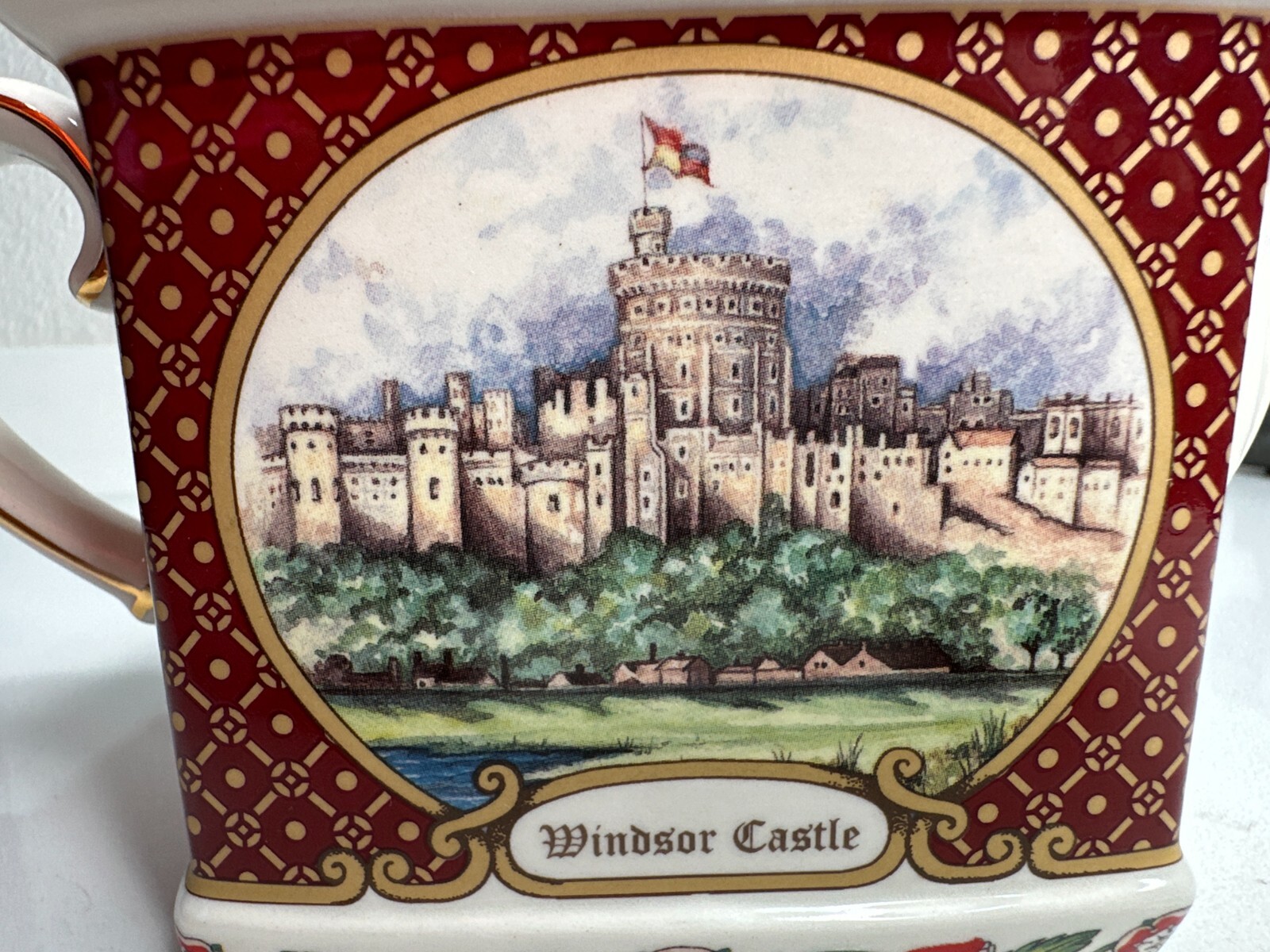 James Sadler Teapot Best Of British Windsor Castle UK Royalty Made in
