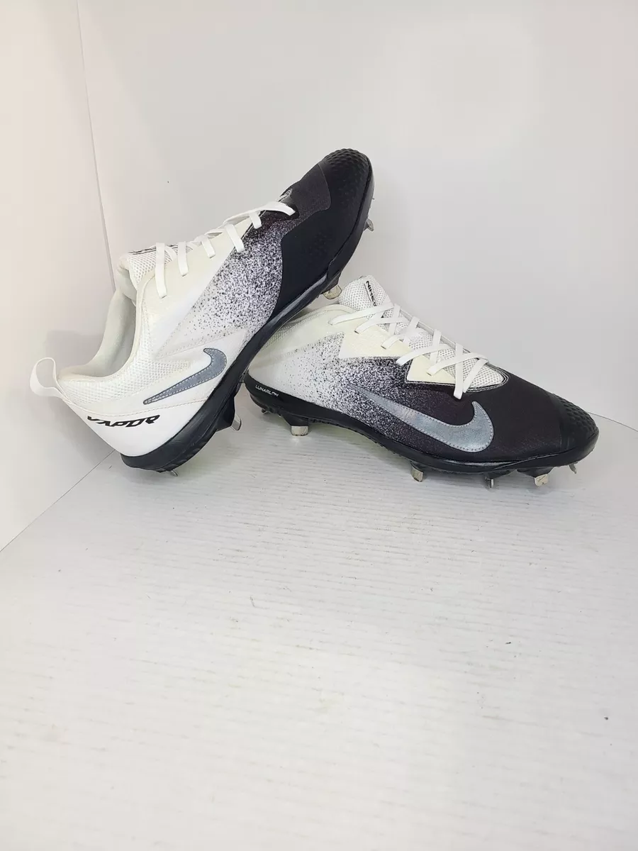 Best youth hotsell baseball cleats 218
