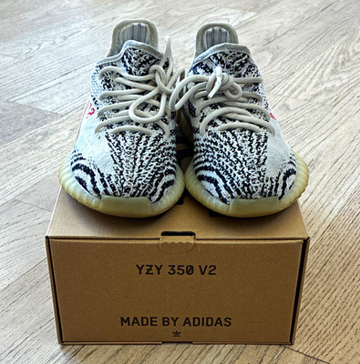 adidas Yeezy Boost 350 V2 Zebra CP9654 White/Core Black/Red 2017