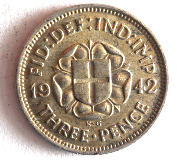 1942 GREAT BRITAIN 3 PENCE - Rare WW2 Date Silver Coin - Lot #U23