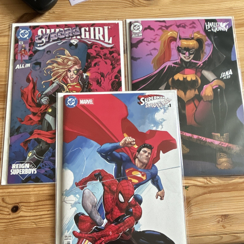 3 for £10 Supergirl #12, Harley Quinn #61 Superman/Spider-Man #1