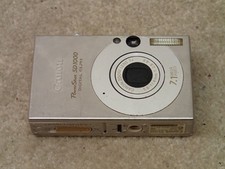 Canon ELPH SD1000 Digital Camera Body Rough Damaged Project