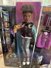 Monster High Doll #HNF65 Clawd Wolf Werewolf with Pet Gargoyle "Bulldog"