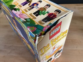 LEGO Ideas: The Beatles Yellow Submarine 21306