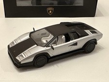 1/43 Lamborghini Countach Evoluzione