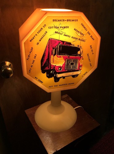 Cool 1970s Truckers Semi Chevy Van Lamp Stylette Plastics Big 10-4 18 Wheeler