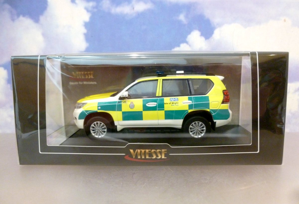 SOLIDO 1/43 METAL VEHICULE POMPIER TOYOTA LAND CRUISER 4X4 18