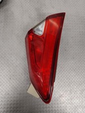 Feu arrière Nissan Pulsar