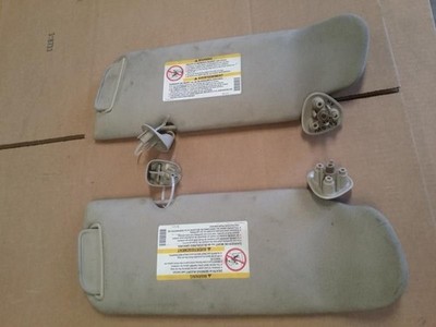03 GMC SIERRA 3500 6.0L 4x2 Regular Cab Left & Right USED Sun Visors 15652