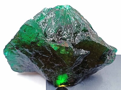 DYED Natural EGL CERTIFIED 2600 Ct Colombia Green Emerald Rough Gemstone R