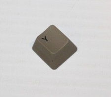 Vintage Apple IIe A2S2064 Desktop Part - Genuine OEM Keyboard Key Keycap "Y"