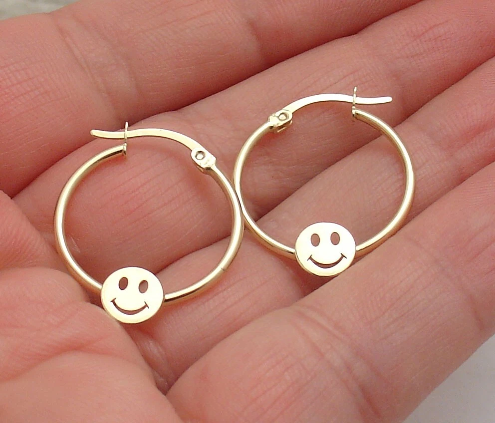 Hoop clasp shop