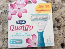 Schick Quattro Women's Razor Blade Refills Ultra Smooth 6 count