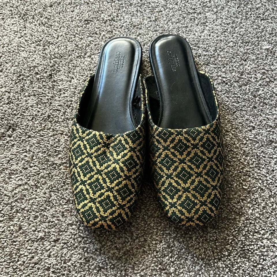 Urban Outfitters flats - Image 2 of 4