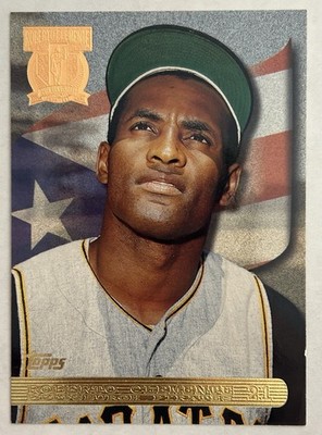 1997 Topps Tribute to Roberto Clemente #RC4 Pittsburgh Pirates HOF E8