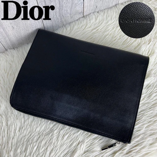 Pochette en cuir avec logo en relief Dior compatible A4 populaire