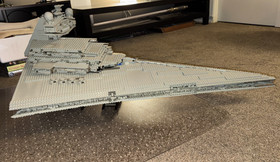 LEGO Star Wars Imperial Star Destroyer 10030 UCS Ultimate Collectors Series 100%