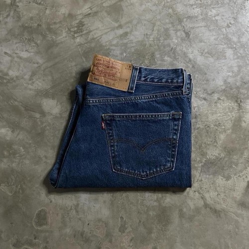 Vintage 90’s Levi's 501’s Denim Jeans Size 38x32 Fly Button Made In USA