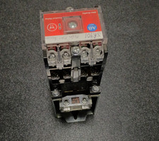 Allen-Bradley / Rockwell 700S-DCP620Z24 Safety Control Relay (Series E)