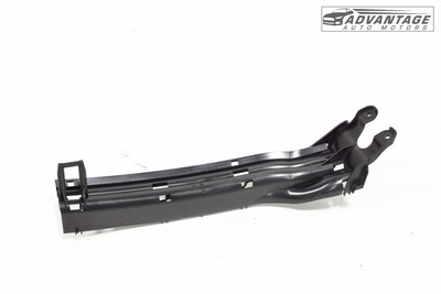2015-2018 BMW X4 F26  ALTERNATOR TO STARTER HARNESS LOWER CABLE DUCT COVER OEM