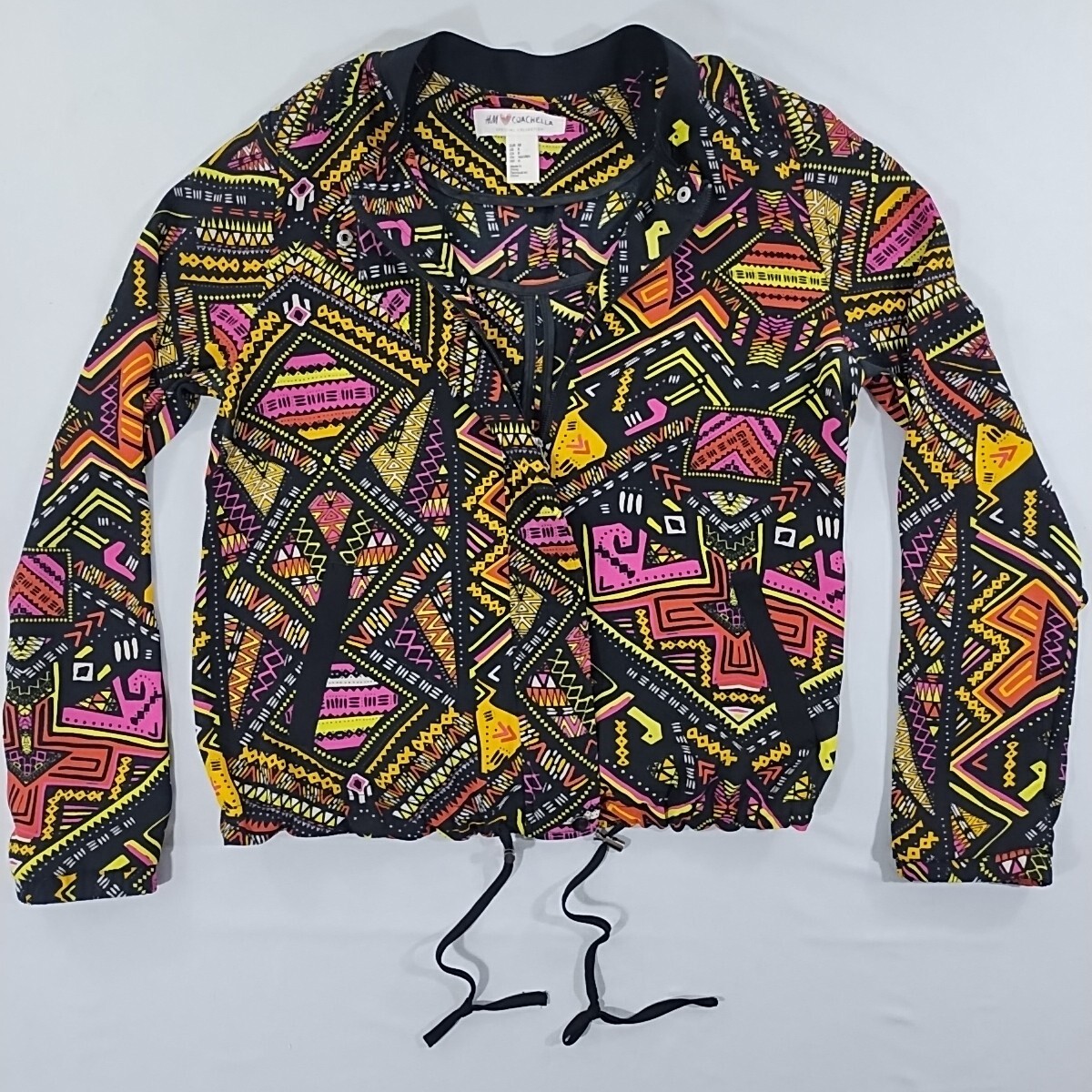 Picture 1 of 19