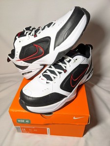 tenis com a frente larga