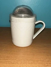 Pampered Chef Powdered Sugar / Flour Shaker White 1695 LN