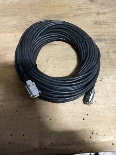 125 pi 14 broches câble VGA - Photo 1/4