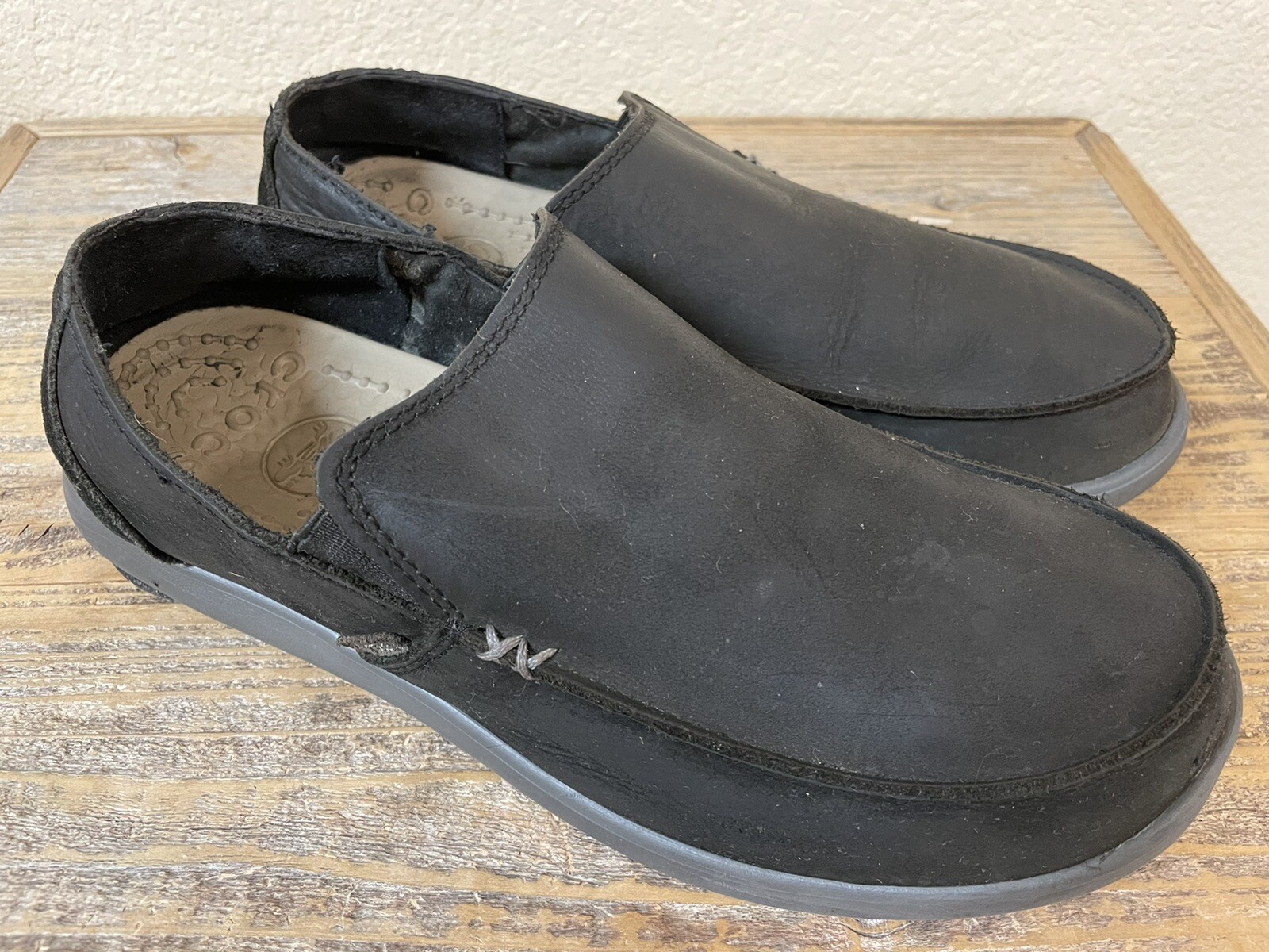 black crocs santa cruz