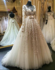 Vintage Brown Wedding Dresses with Satin Bow Long Sleeves Appliques Bridal Gowns