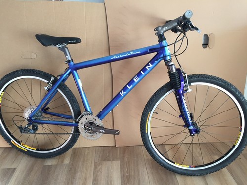 Klein Attitude Race. New! Unbelievable 
