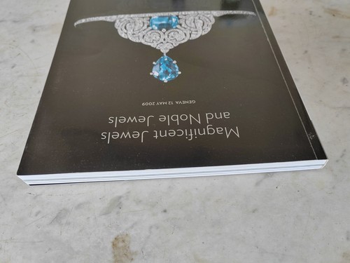 JEWELS Magnificent magasin Noble Sothebys 2009 Boucheron Graff Van Cleef Webb Geneve