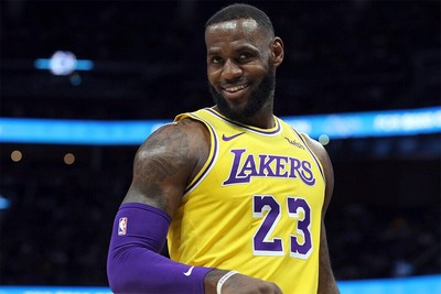 617345 Lebron James La Mvp Basketball Wall Print Poster