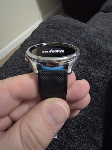 Samsung Galaxy Watch6 Classic 47 mm version BT/Wi-Fi argent - Photo 2 sur 11