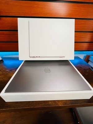 2022 Apple MacBook Air 13.6'' M2 8C GPU 3.5GHz 8GB RAM 256GB SSD A2681