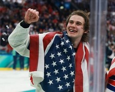 JACK HUGHES USA Gold American Flag vs Canada ...