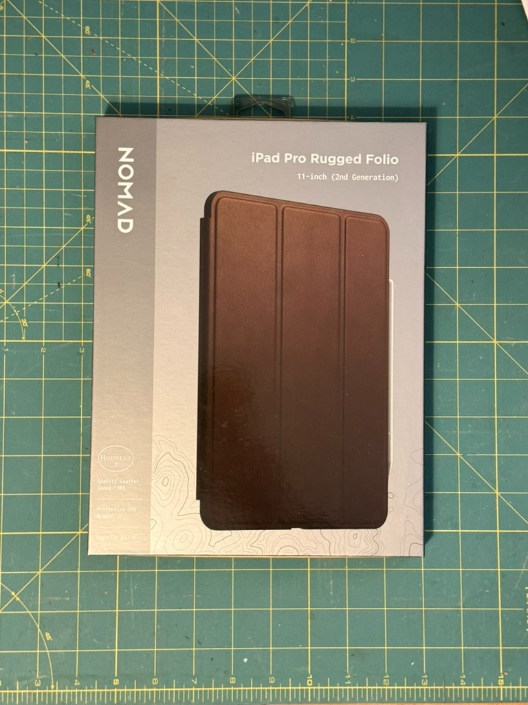NOMAD iPad Pro 11“ Leder Folio in Braun