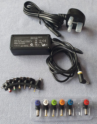 Power Tech Plus ITE Netzteil Ladegerät Model 3477 + Wechselspitzen