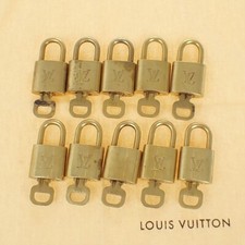 LOUIS VUITTON LV 10 SET LUCCHETTO CHIAVE BORSA CHARM CADENA PLACCATO ORO FRANCIA 35YE913