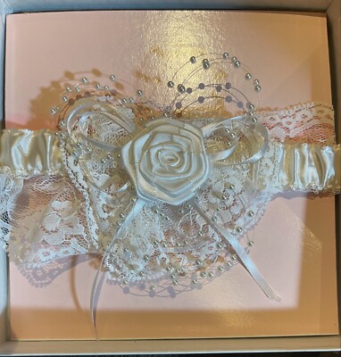 Vintage Jamie Lynn Bridal Wedding Garter Belt White Lace W/White Rose  Pearls NIB | eBay