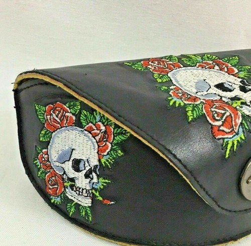 Ed Hardy Leather Eye Glass Case Embroidered Skull Roses Embellished Close 6.5" - Picture 3 of 6