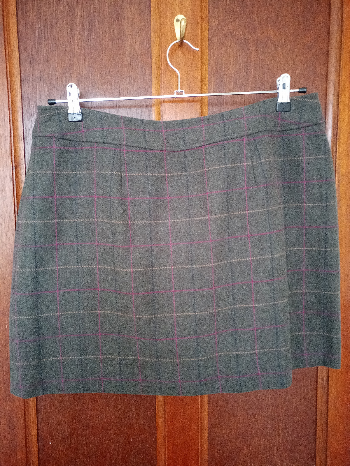 Joules wool-mix short skirt, new with tags, heather with fine check, size 16
