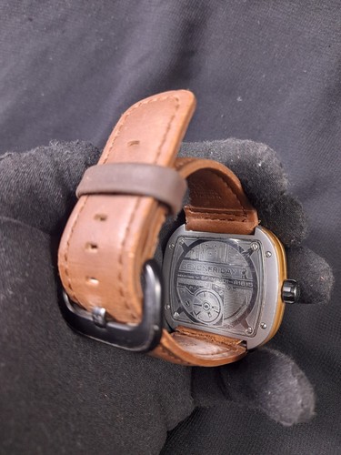 Sevenfriday SF-M2/01-A1815 Mens Automatic Watch - Picture 4 of 7