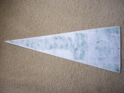1995 TRENCH PHILADELPHIA EAGLES EST 1933 NFL FOOTBALL PENNANT FLAG SHARP!! - Picture 2 of 4
